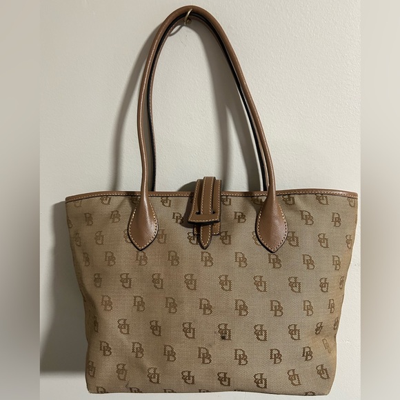 Dooney & Bourke Handbags - Dooney & Bourke Signature Monogram Coated Canvas Tote Bag.